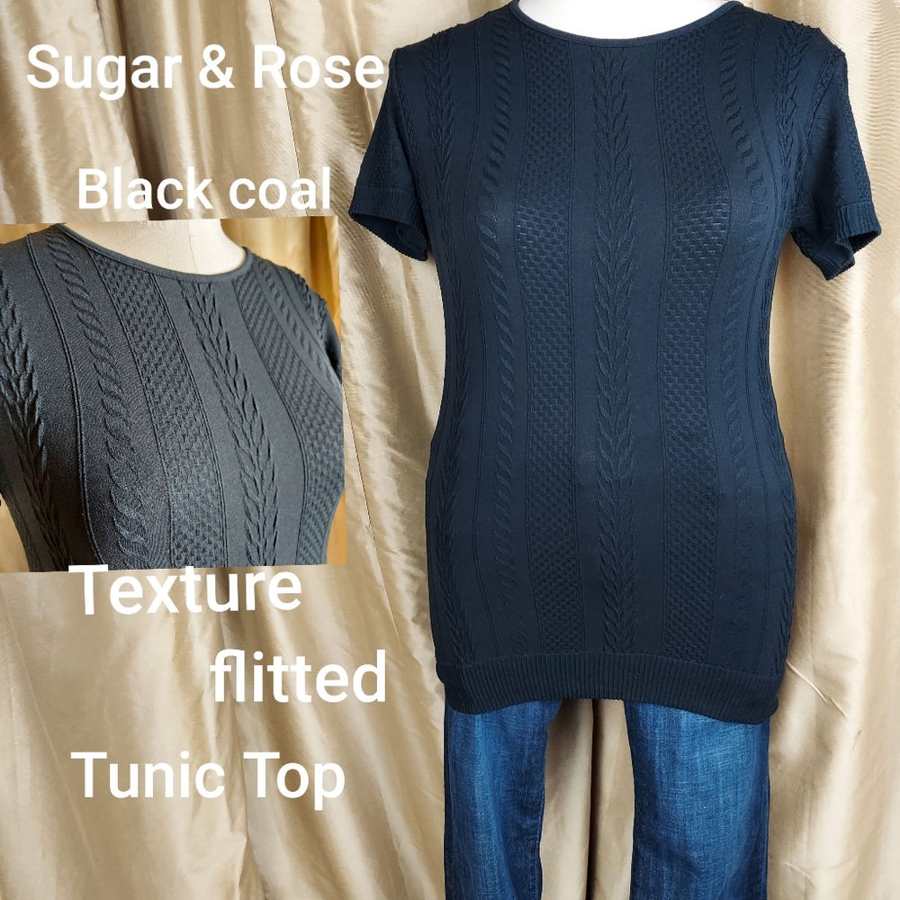 Sugar & rose black texture tunic top size 3X